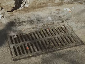 Vì sao hố ga truyền thống luôn là “thủ phạm” mùi hôi đô thị?